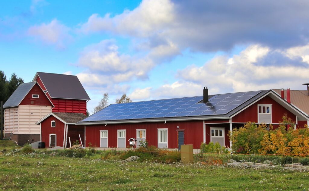 How many solar panels to be self sufficient?